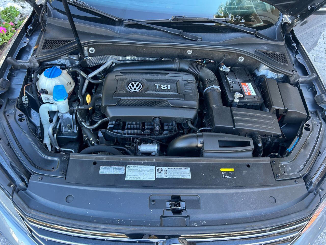 Used 2017 Volkswagen Passat 1.8T S image 28