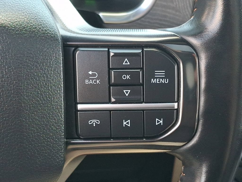 Used 2021 Ford F150 Platinum w/ FX4 Off-Road Package AWD/4WD image 24