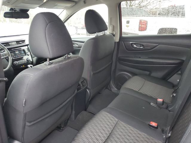 Used 2019 Nissan Rogue SV image 9