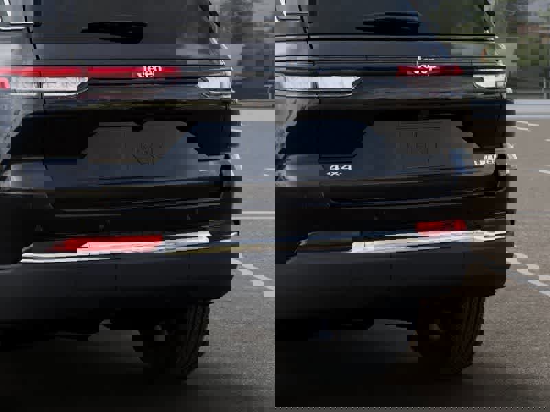 New 2026 Jeep Grand Cherokee Limited image 13