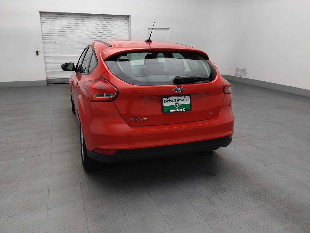 Used 2017 Ford Focus SE FWD image 6