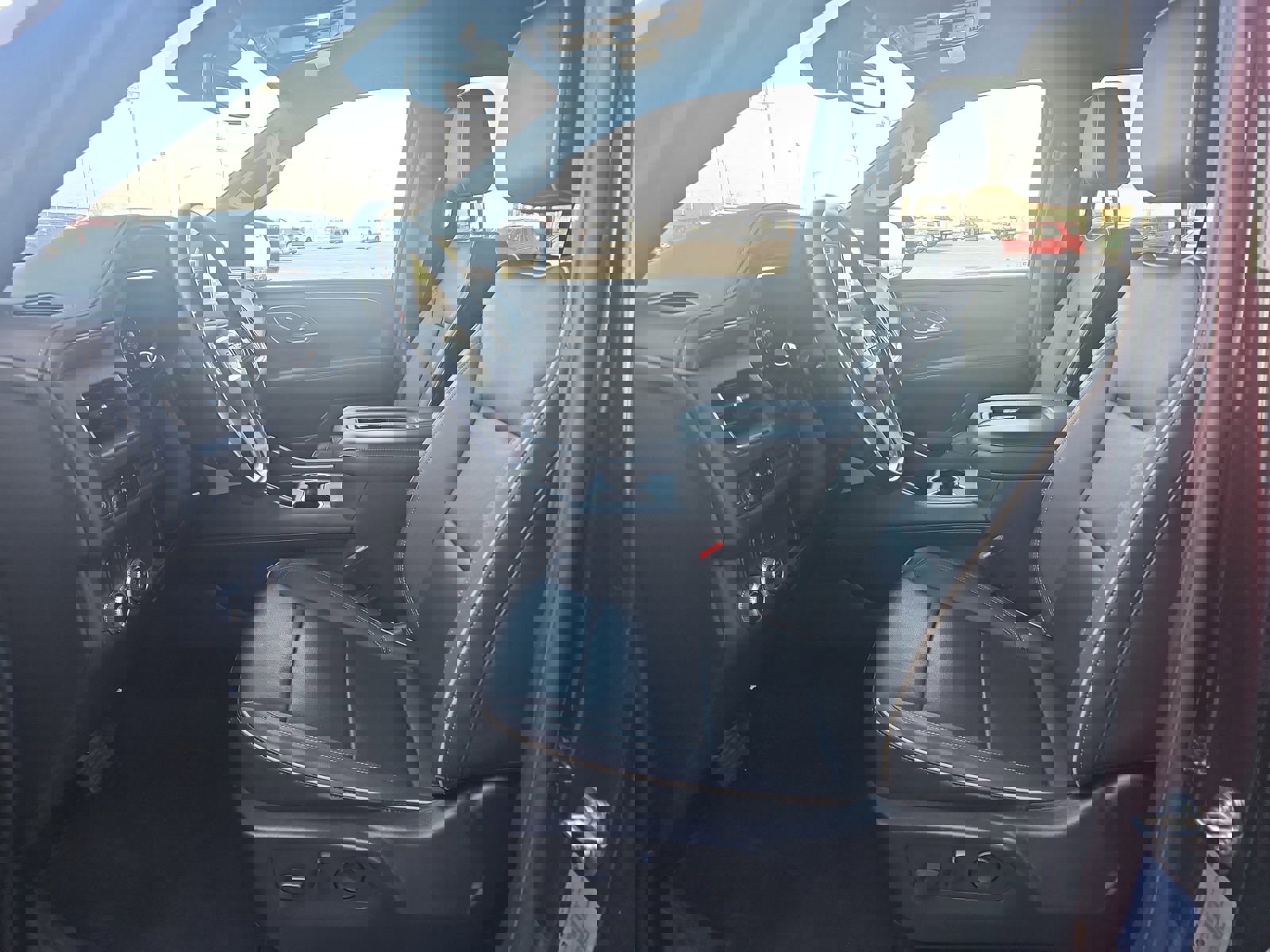 Used 2023 GMC Yukon SLT image 7