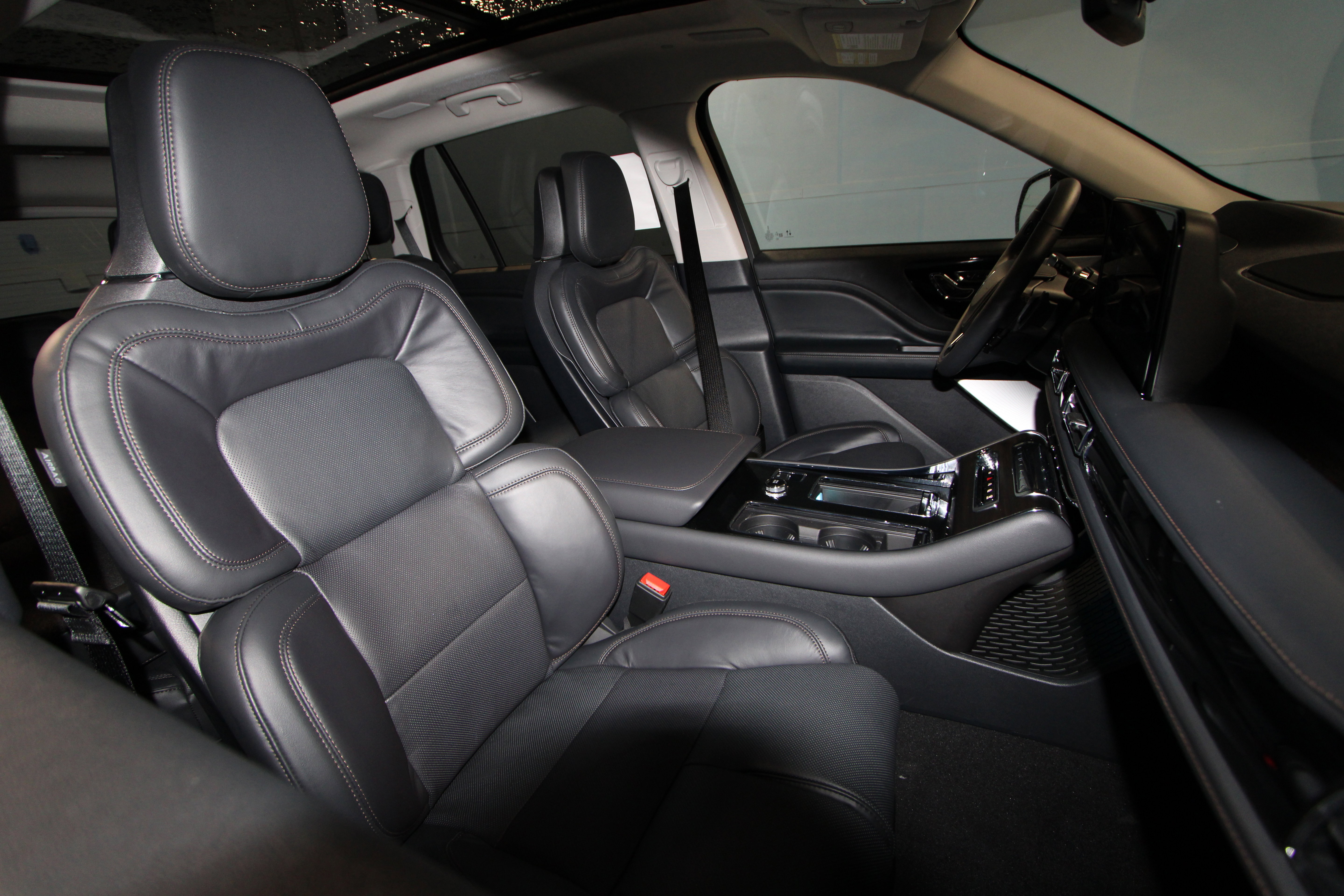 New 2026 Lincoln Aviator Reserve image 21