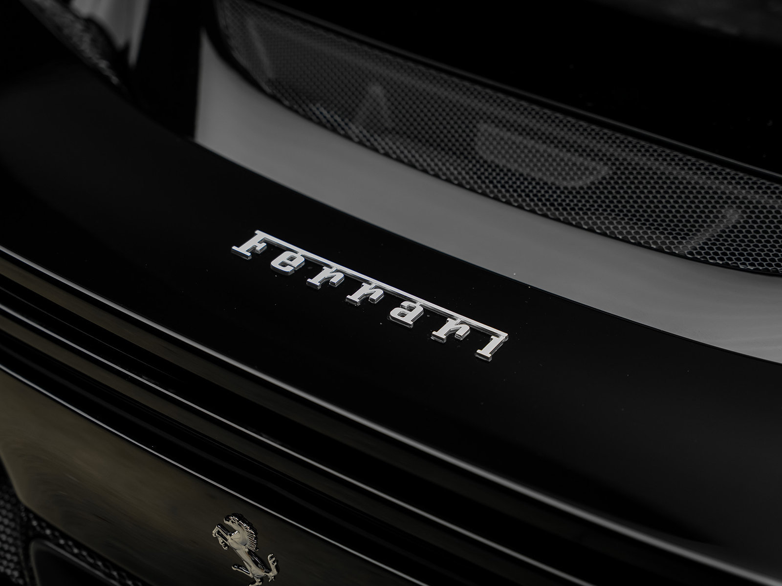 Used 2024 Ferrari 296 GTS RWD image 17