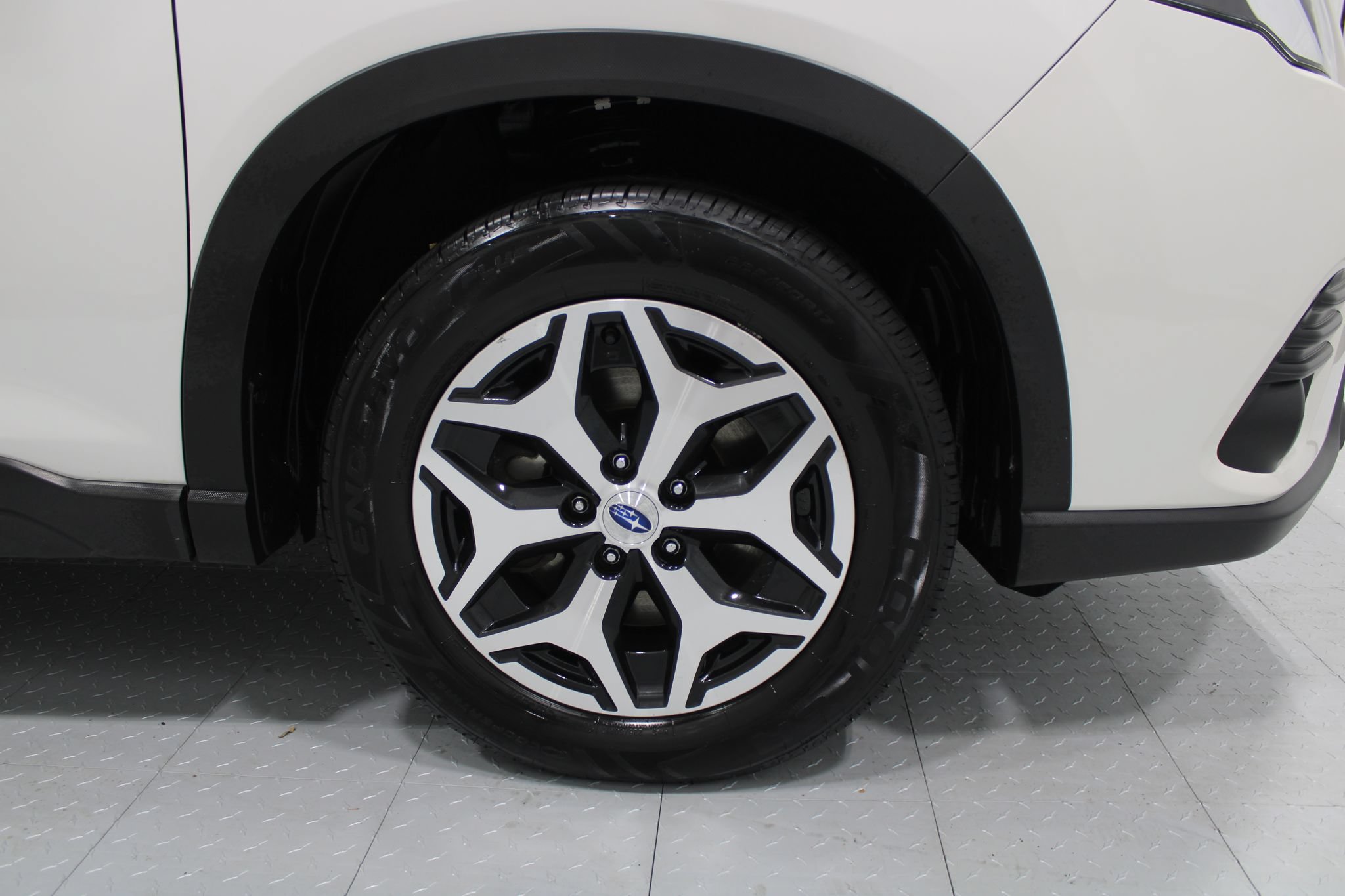Used 2023 Subaru Forester Premium AWD/4WD image 7