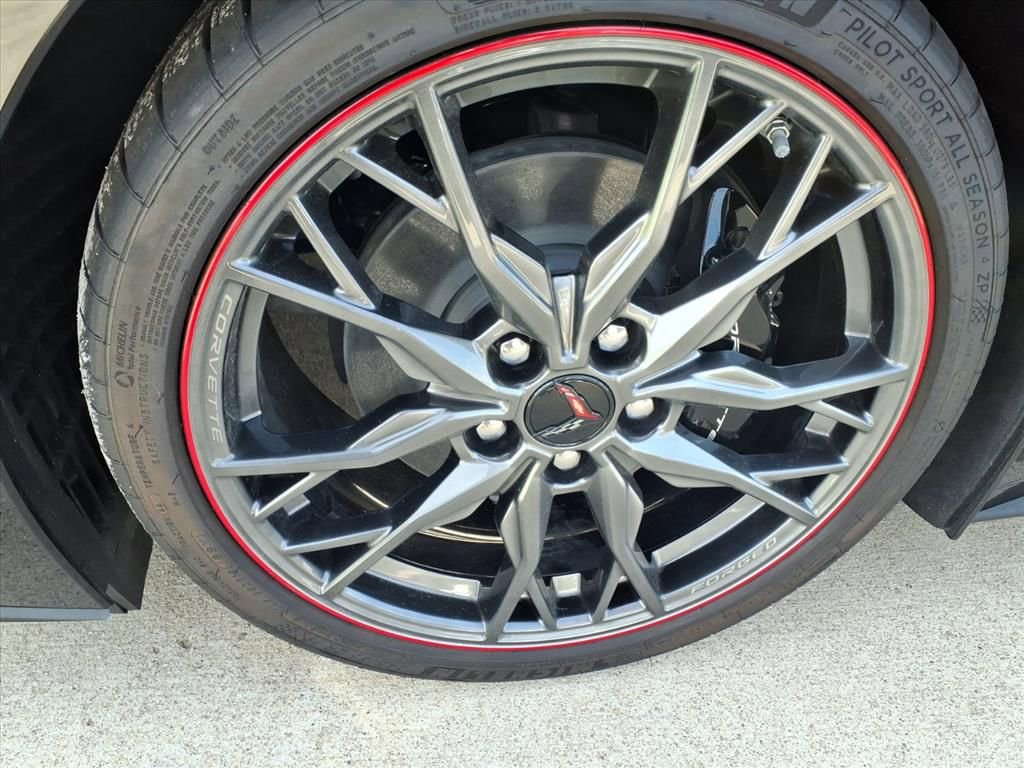 Used 2024 Chevrolet Corvette Stingray Coupe w/ 1LT image 31