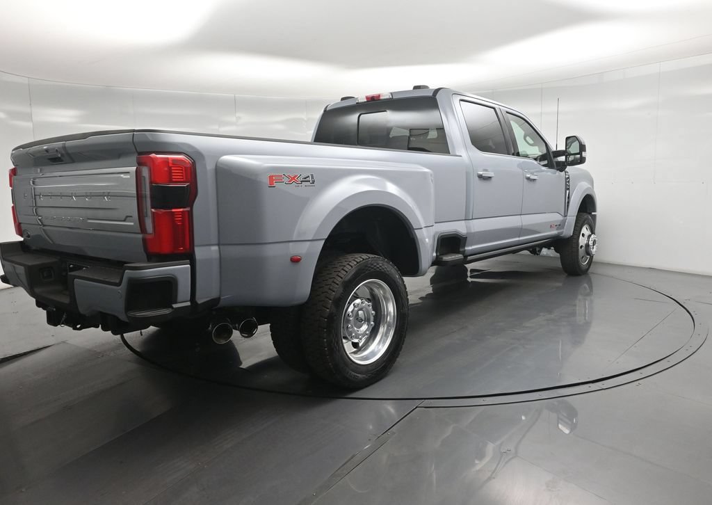 New 2026 Ford F450 Platinum w/ Platinum Plus Package AWD/4WD image 24