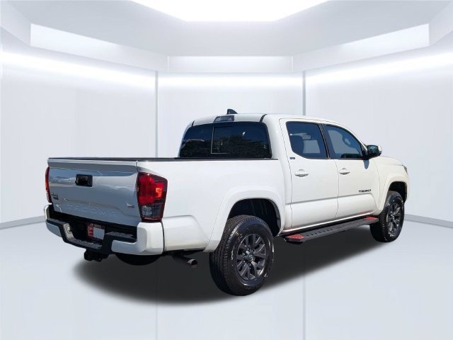 Certified 2023 Toyota Tacoma SR5 w/ Technology Package AWD/4WD image 4
