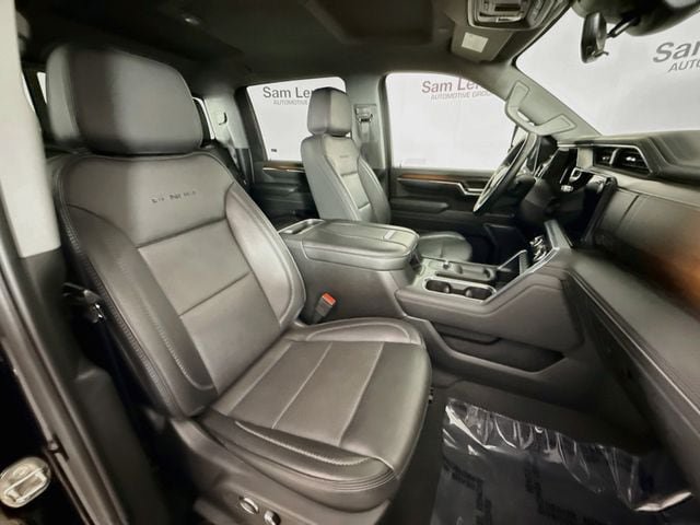 Used 2024 GMC Sierra 3500 Denali w/ Technology Package AWD/4WD image 28