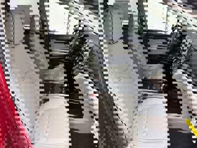 New 2026 Honda Odyssey Touring image 17