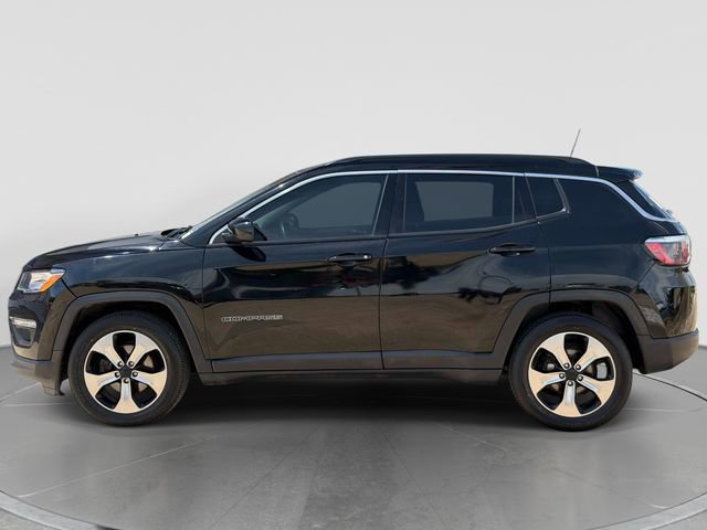 Used 2017 Jeep Compass Latitude w/ Popular Equipment Group FWD image 7