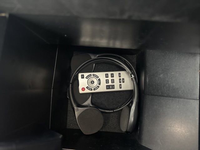 Used 2021 Toyota Sienna AWD image 27