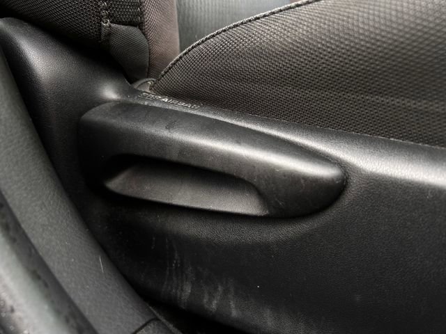 Used 2017 Toyota Corolla LE image 28