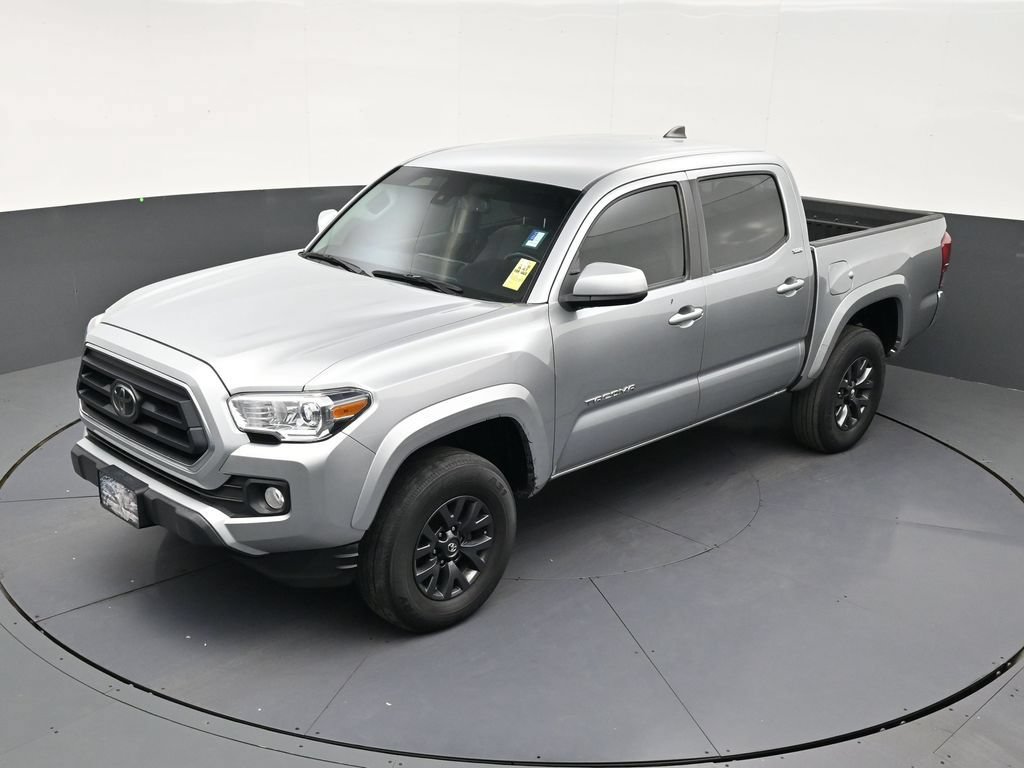 Used 2023 Toyota Tacoma SR5 RWD image 12