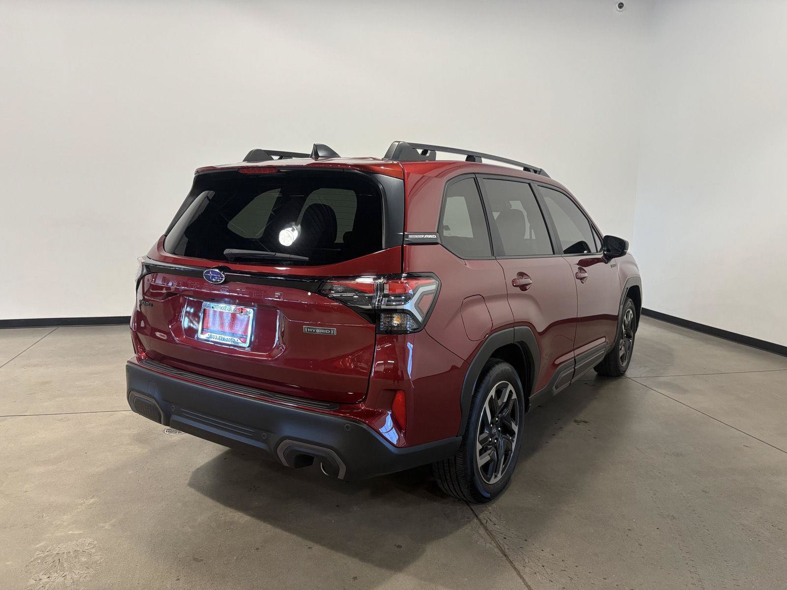 Used 2025 Subaru Forester Limited AWD/4WD image 3