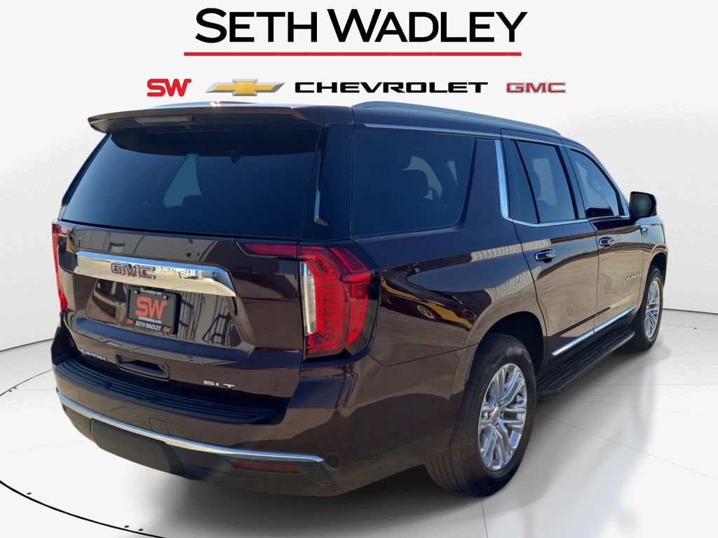 Used 2023 GMC Yukon SLT w/ SLT Premium Package image 7