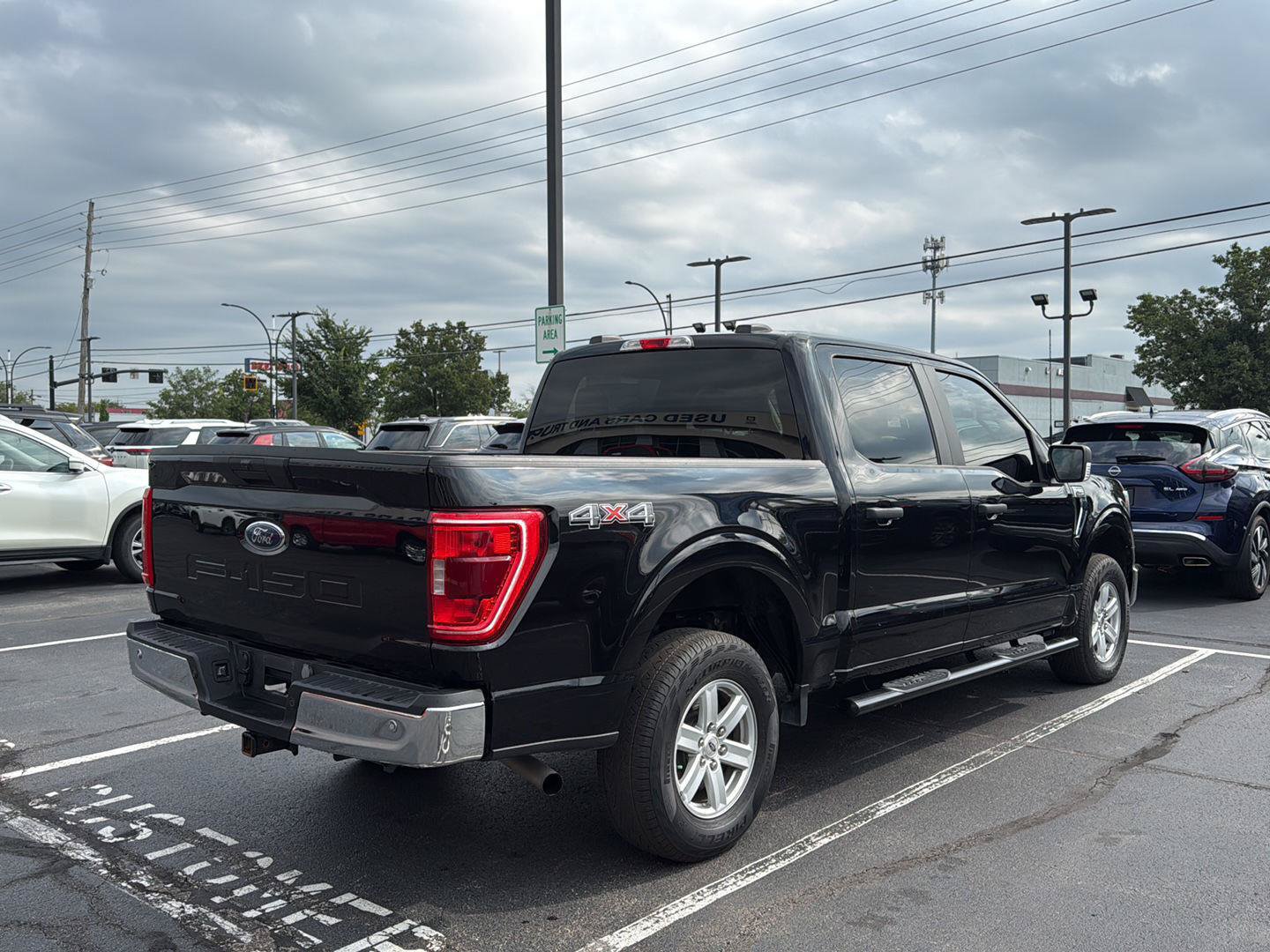 Used 2023 Ford F150 XLT AWD/4WD image 3