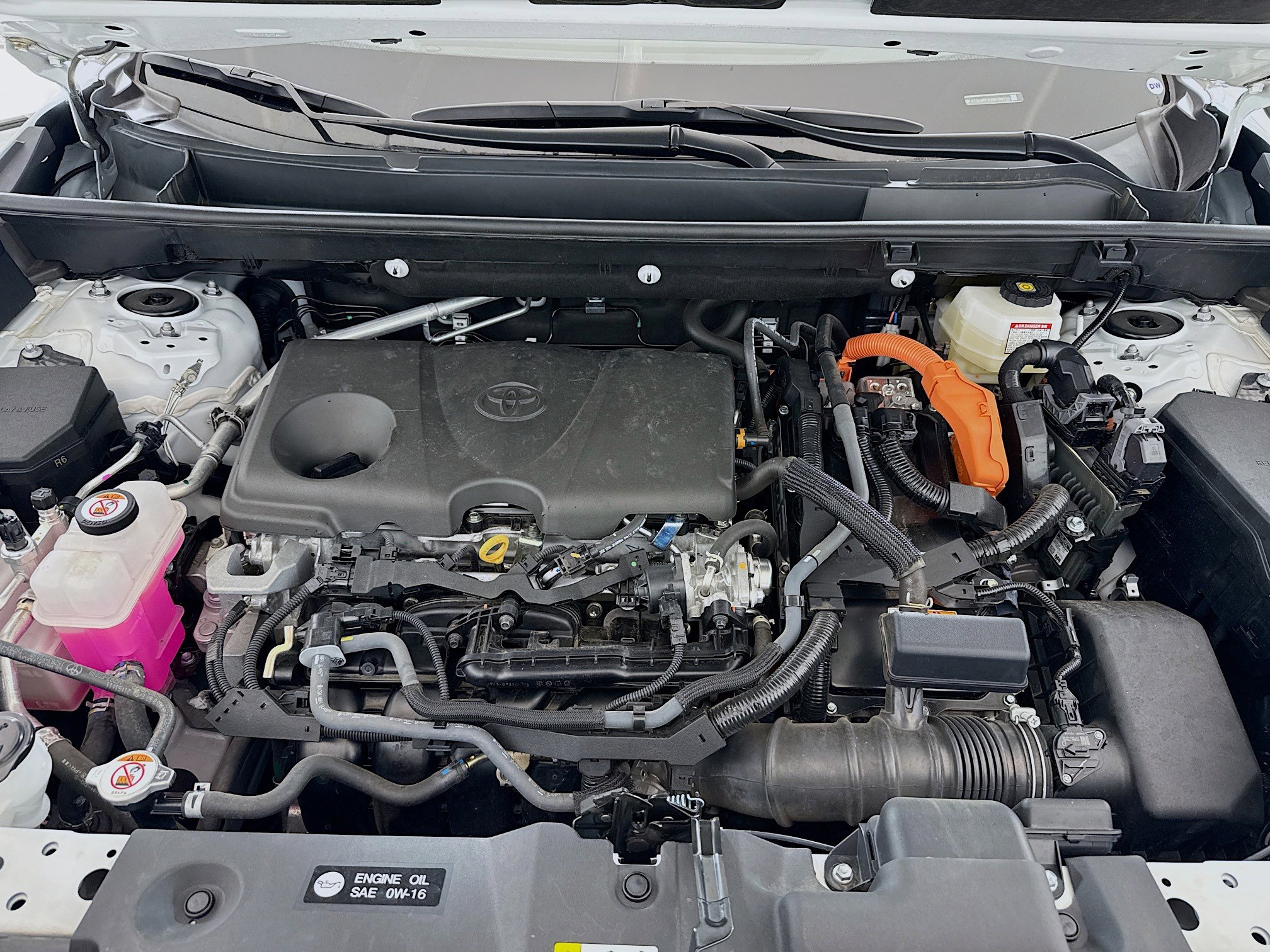 Used 2025 Toyota RAV4 LE AWD/4WD image 26