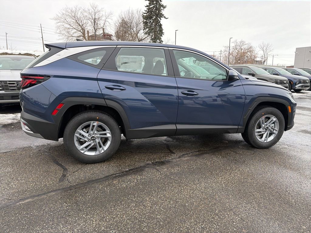New 2026 Hyundai Tucson SE image 8
