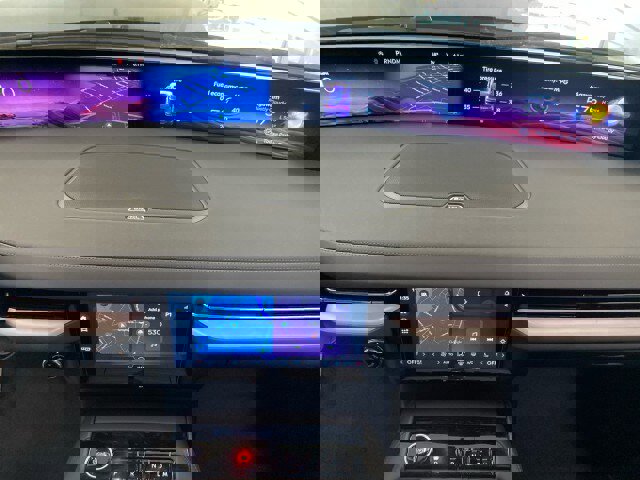 New 2026 Lincoln Navigator Premiere image 31