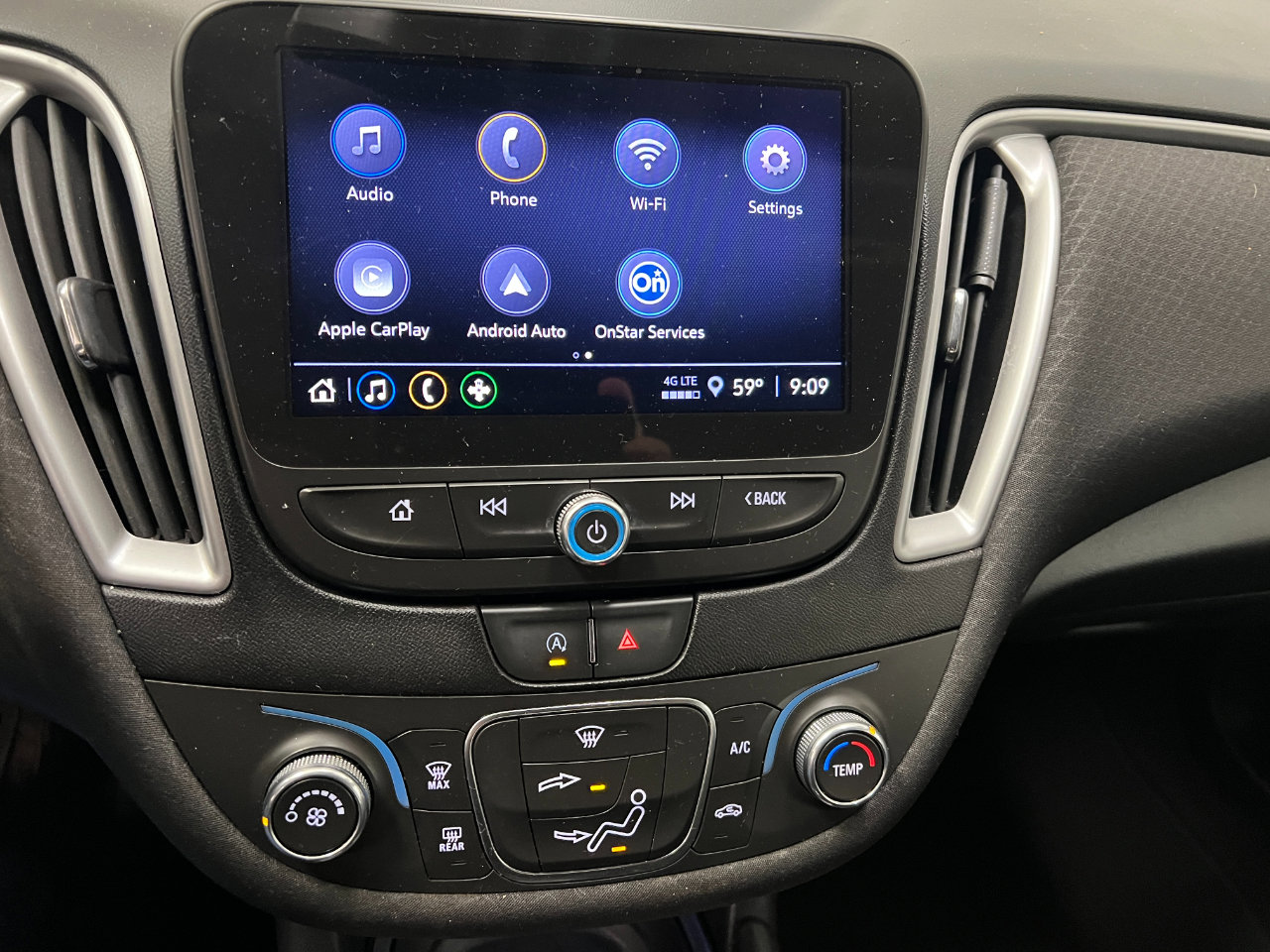 Used 2021 Chevrolet Malibu LS w/ Driver Confidence Package II image 39