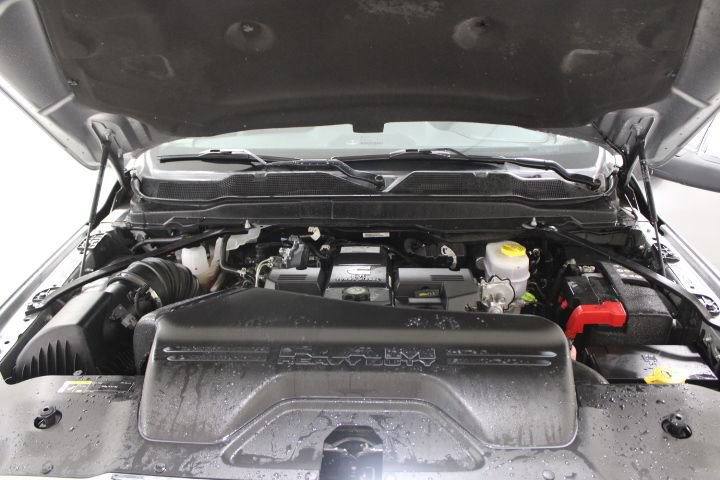 Used 2024 RAM 2500 Laramie w/ Safety Group image 34