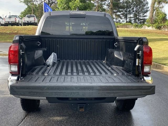 Used 2021 Toyota Tacoma SR5 RWD image 7