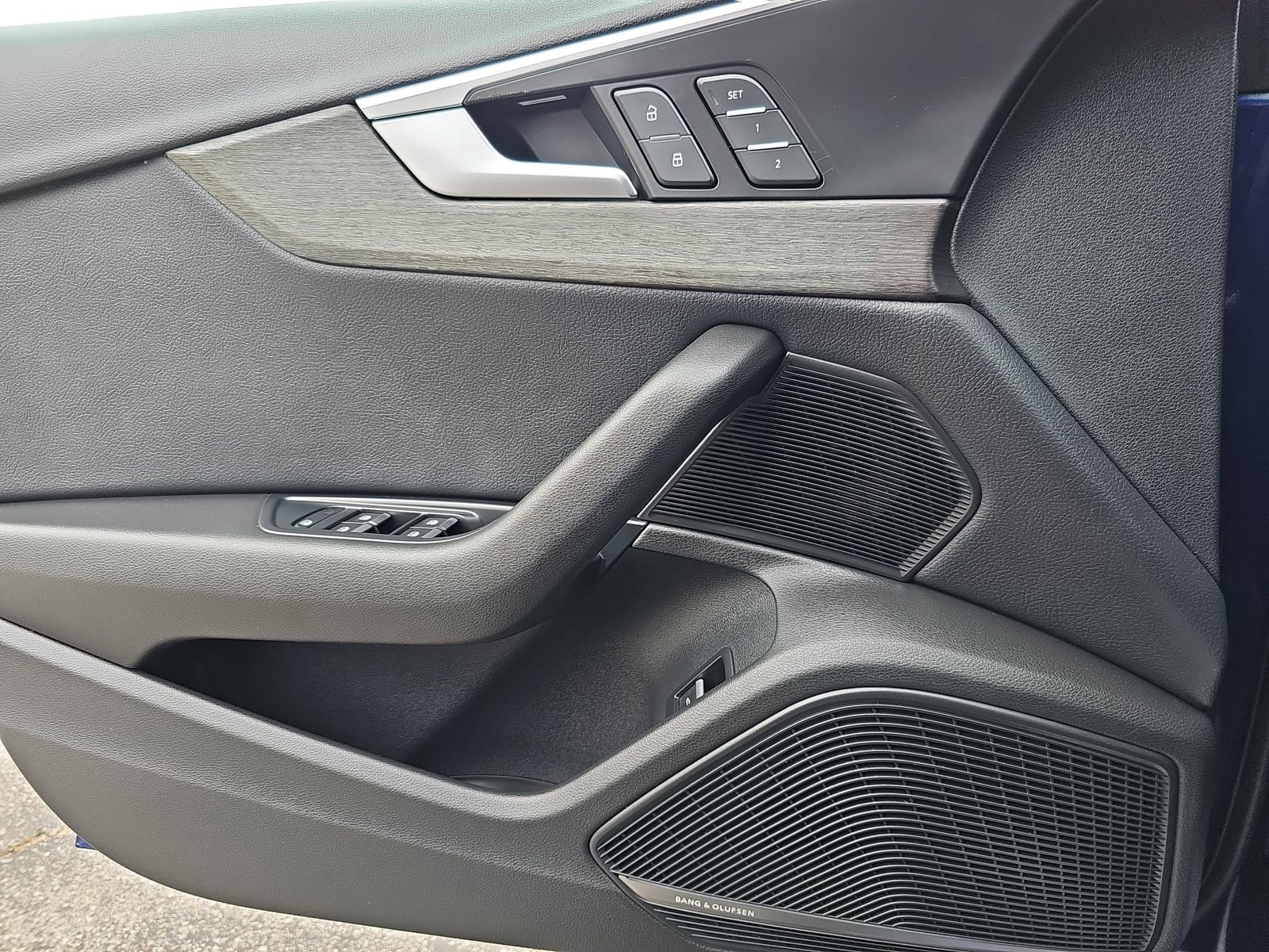 Used 2018 Audi A4 2.0T Premium Plus w/ Premium Plus Package AWD/4WD image 30