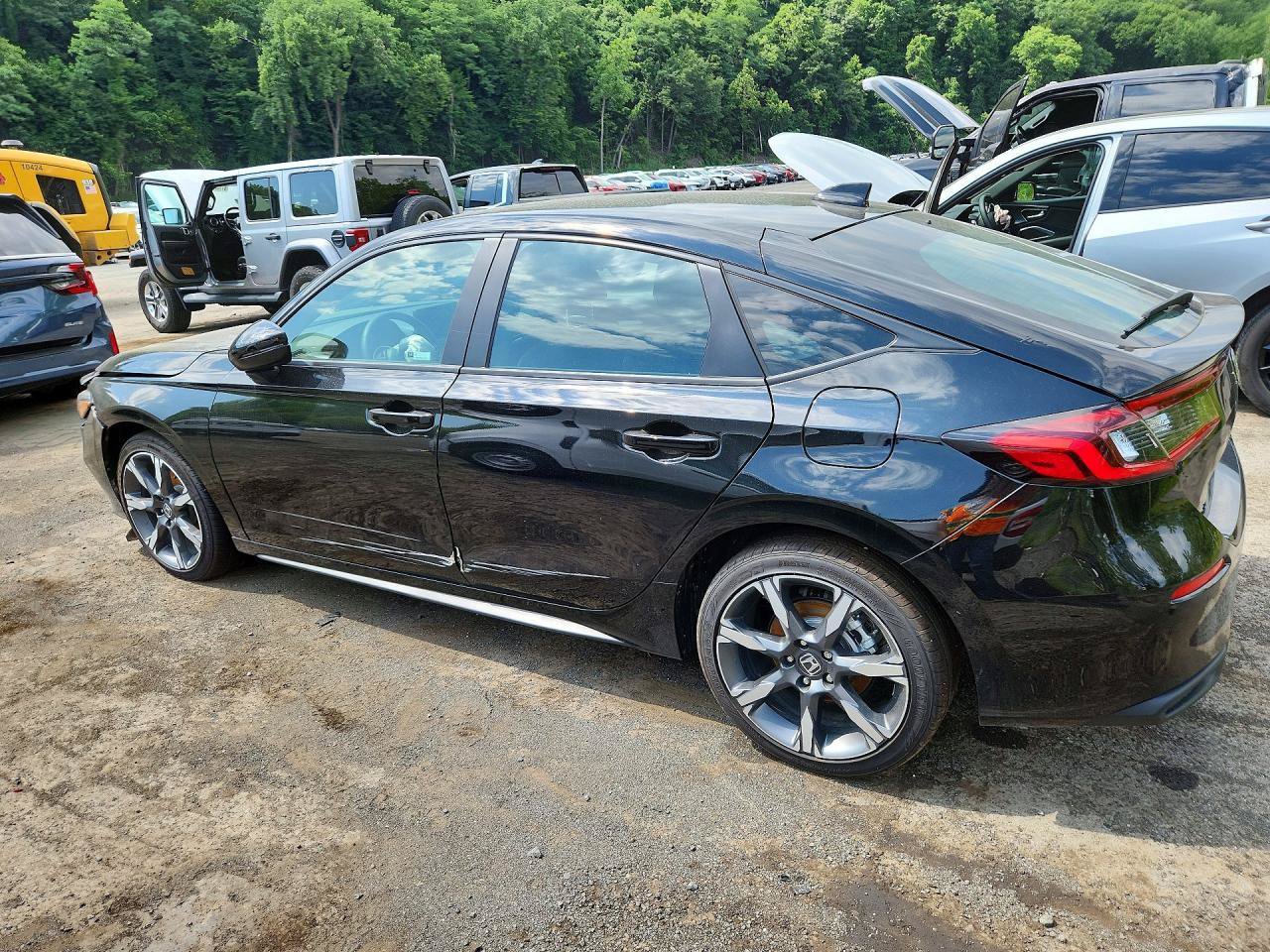 Used 2026 Honda Civic Sport Touring image 4