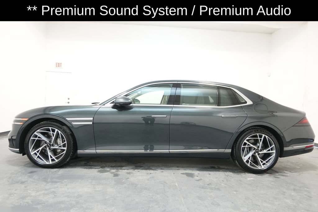 Used 2023 Genesis G90 3.5T image 4