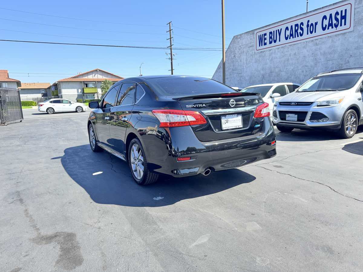 Used 2014 Nissan Sentra SR FWD image 2