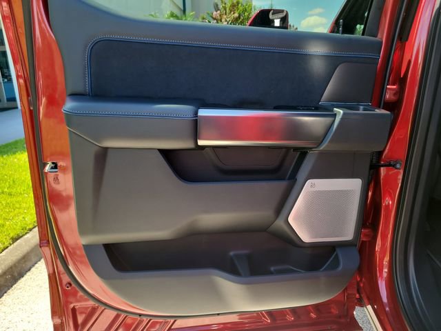 New 2026 Ford F350 Platinum w/ FX4 Off-Road Package AWD/4WD image 14