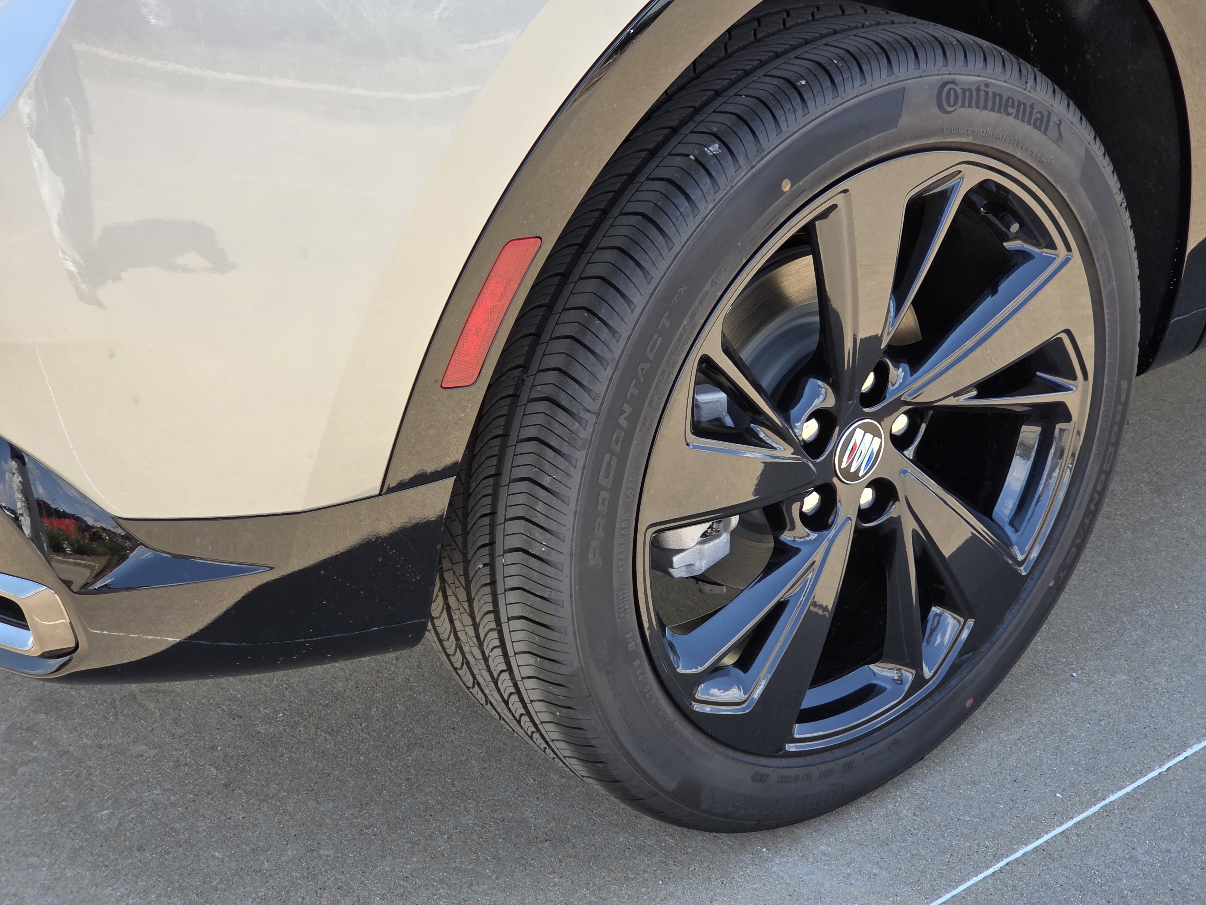 New 2026 Buick Envision Sport Touring AWD/4WD image 5
