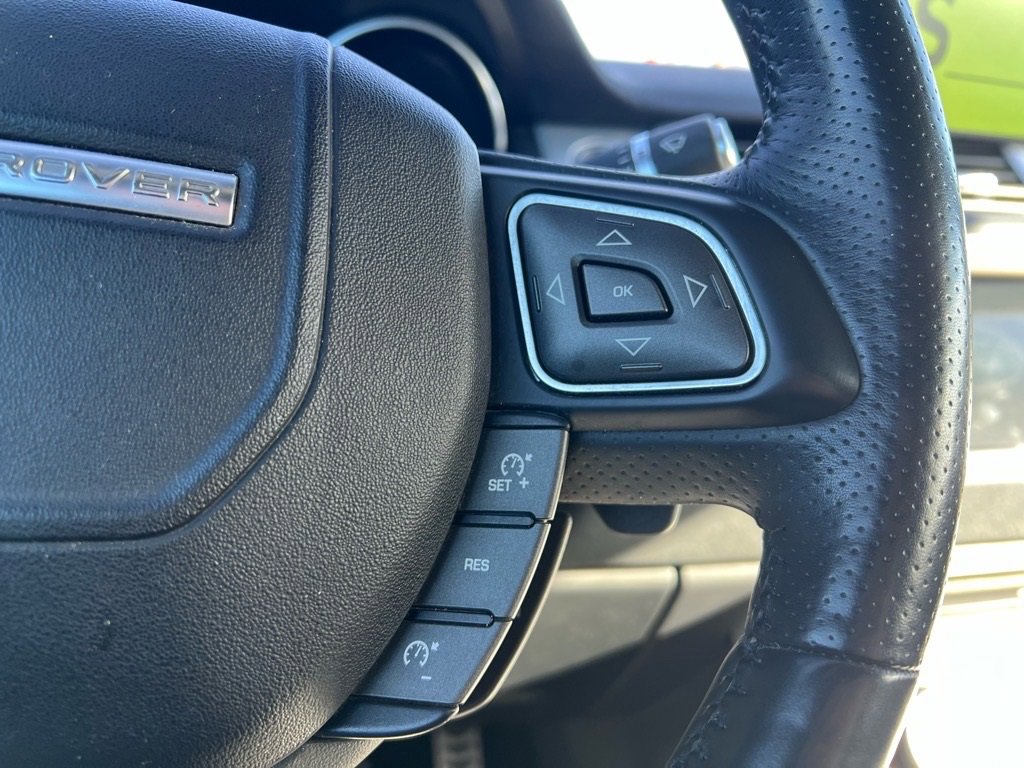 Used 2017 Land Rover Range Rover Evoque HSE Dynamic image 15