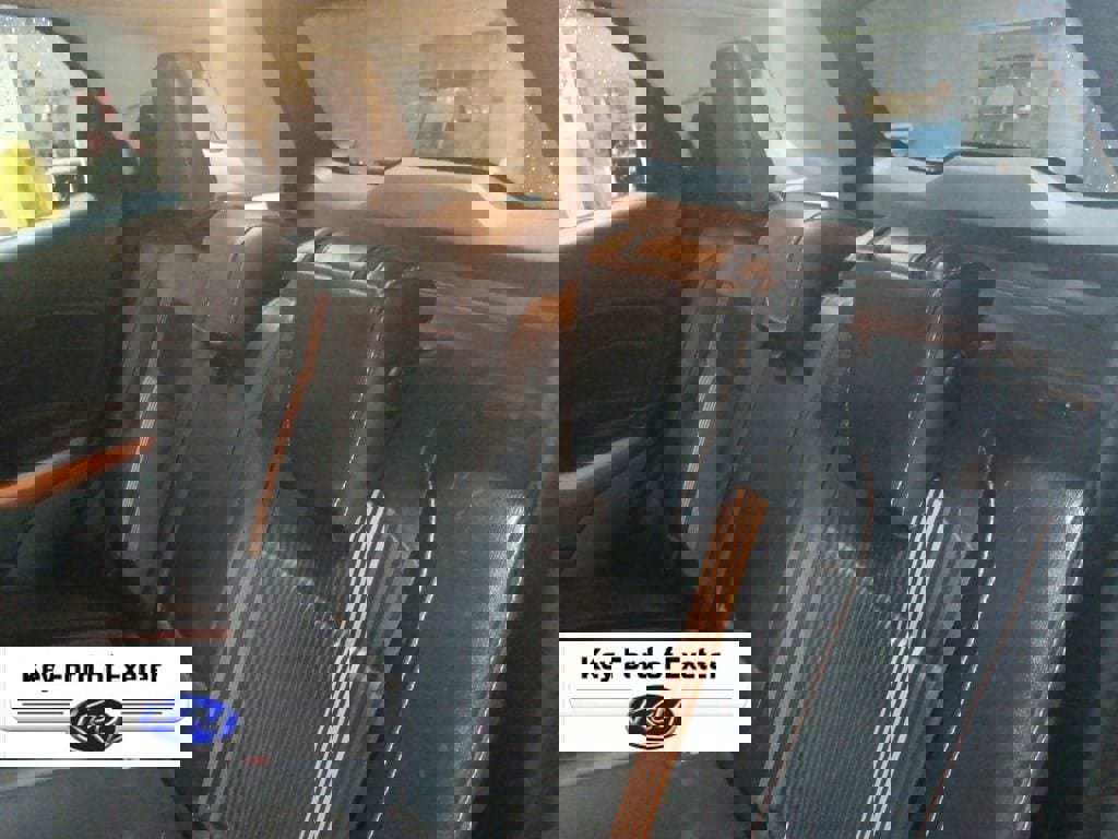 Used 2018 Ford EcoSport SES w/ SES Cold Weather Package AWD/4WD image 17