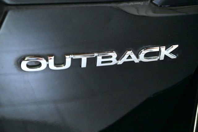 Used 2021 Subaru Outback Premium image 13