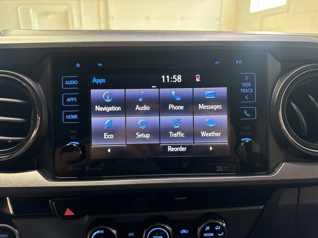 Used 2016 Toyota Tacoma TRD Off-Road w/ Towing Package RWD image 27