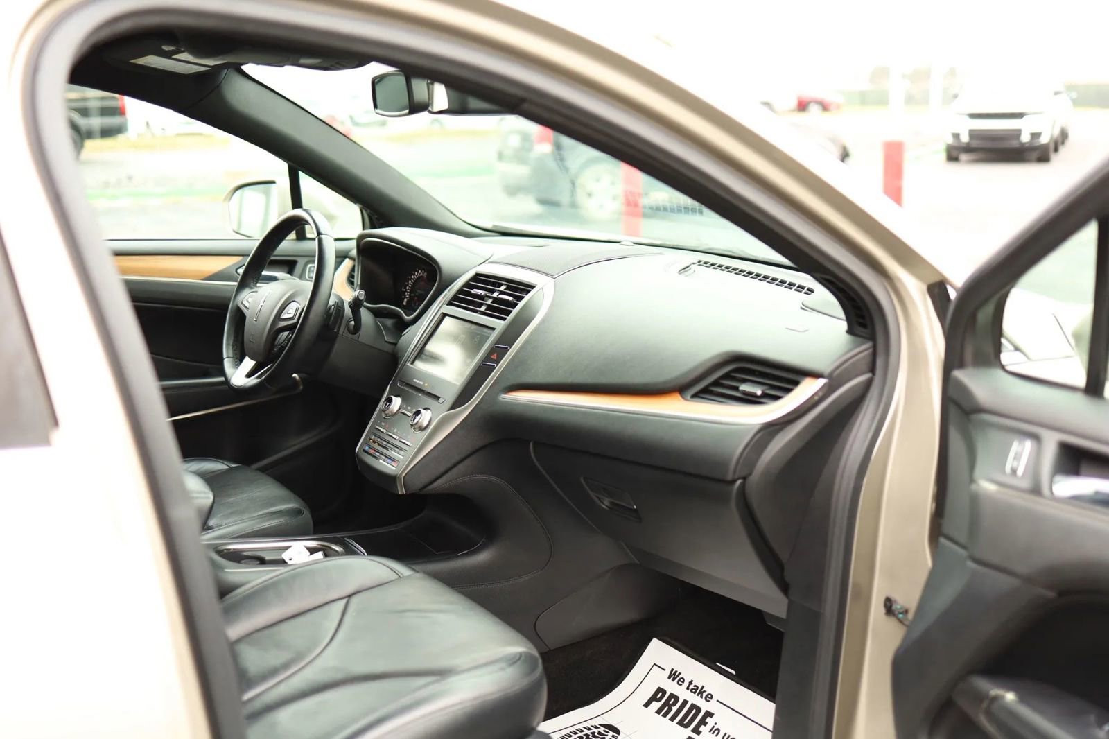 Used 2015 Lincoln MKC AWD w/ Equipment Group 102A Reserve image 45
