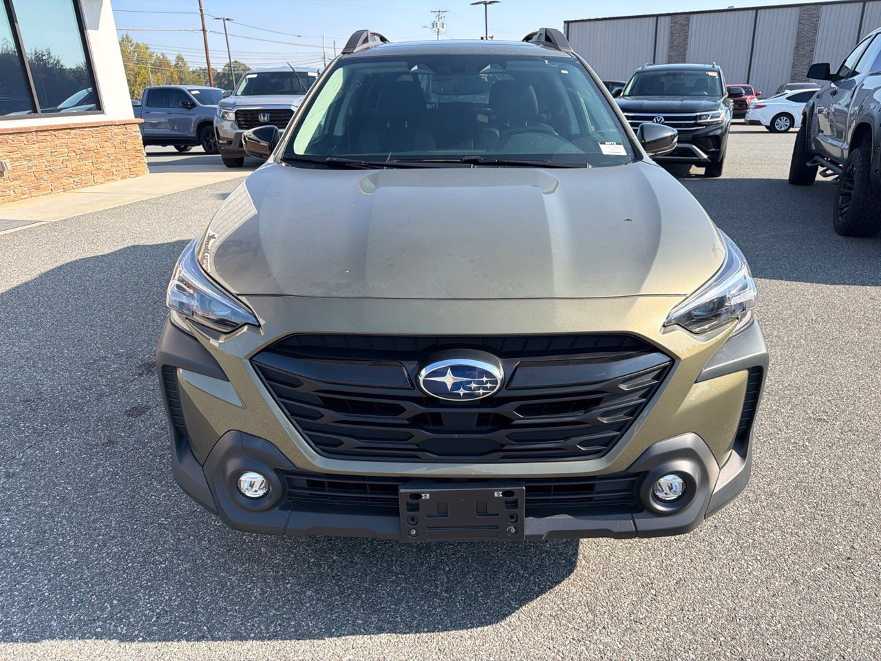 Used 2025 Subaru Outback Onyx Edition AWD/4WD image 12