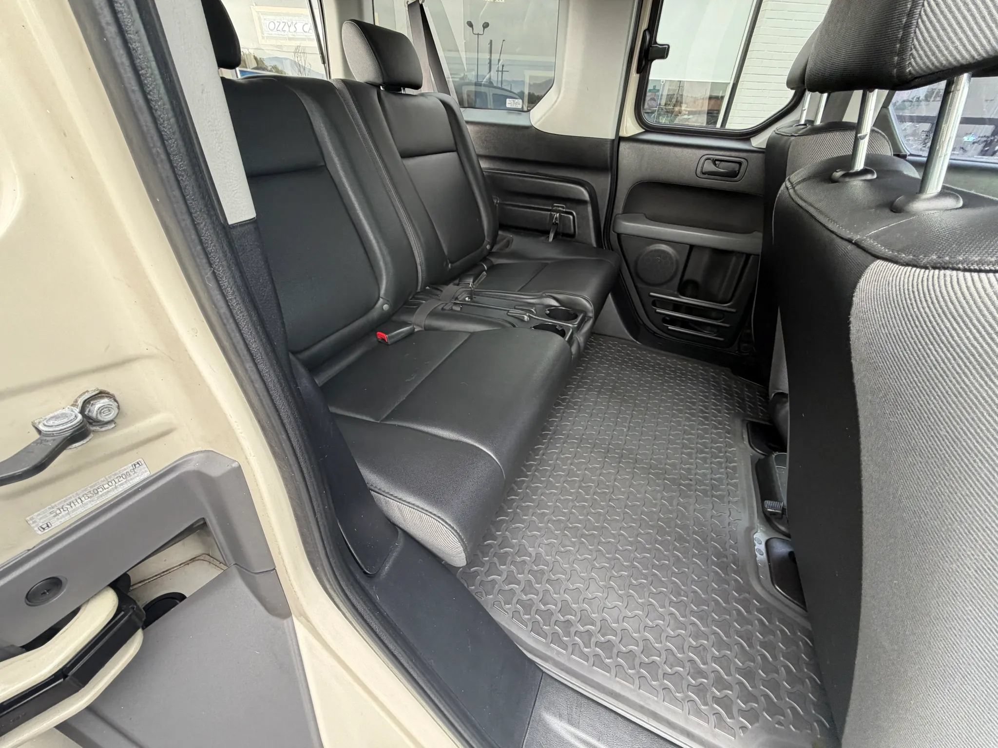 Used 2005 Honda Element LX image 15