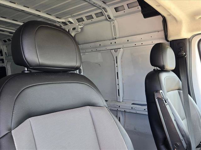 Used 2023 RAM ProMaster 2500 FWD image 14