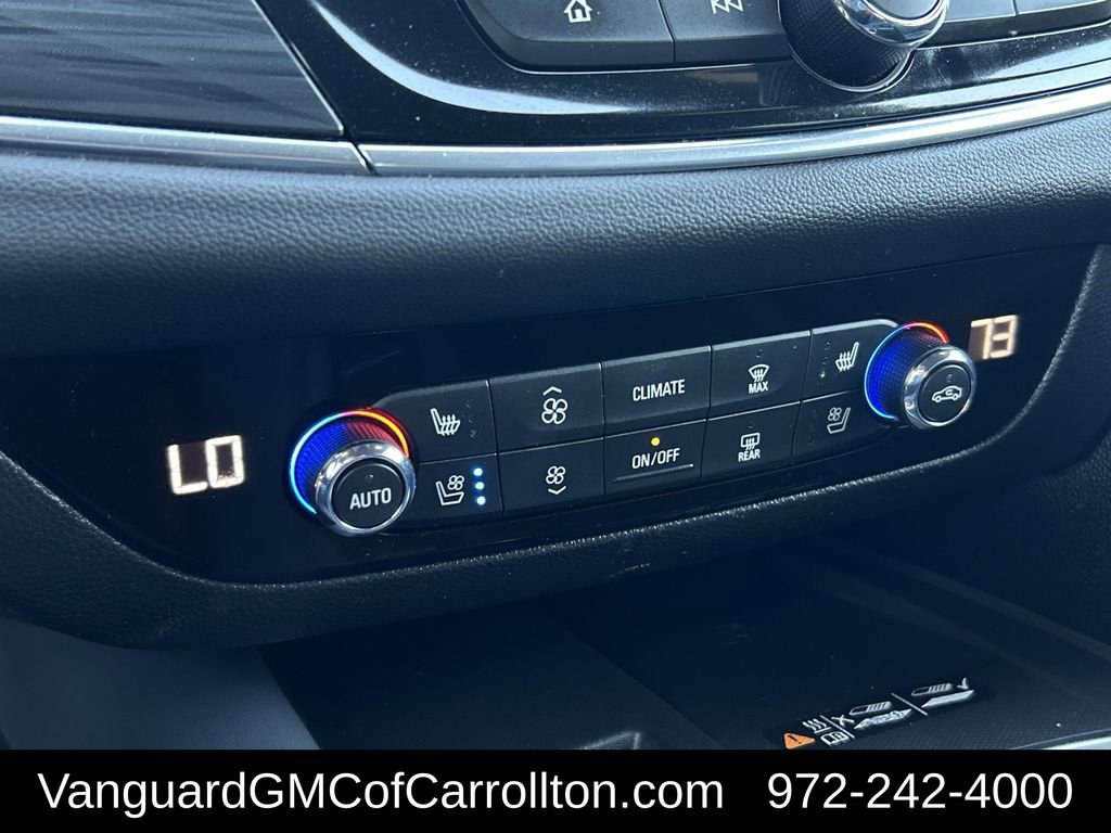 Used 2024 Buick Enclave Premium image 22