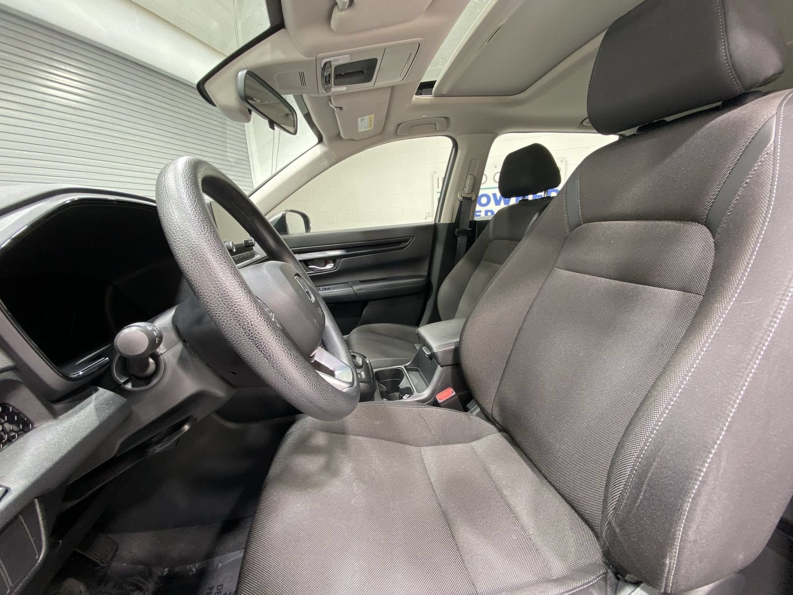 Used 2024 Honda CR-V EX image 11