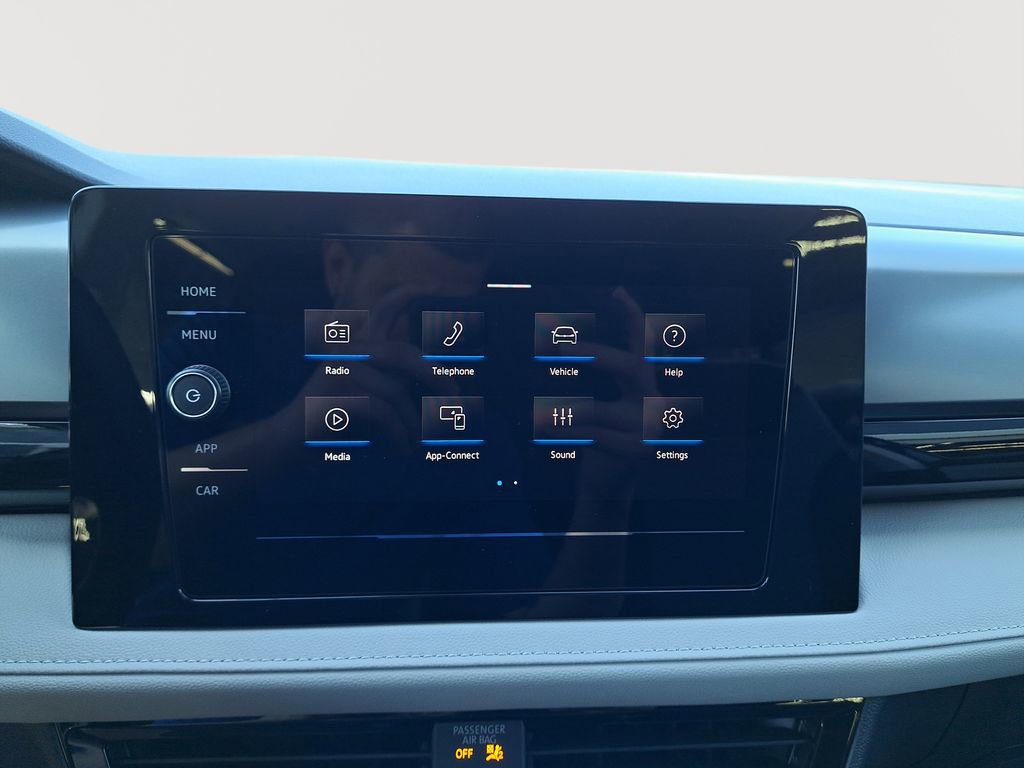 New 2025 Volkswagen Taos S image 24