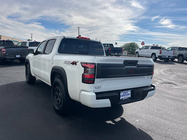Used 2026 Nissan Frontier PRO-4X AWD/4WD image 8