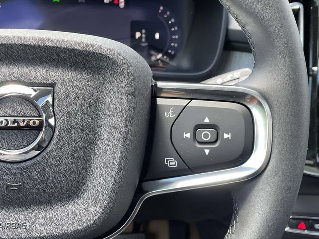 New 2026 Volvo XC40 B5 Plus w/ Climate Package AWD/4WD image 37
