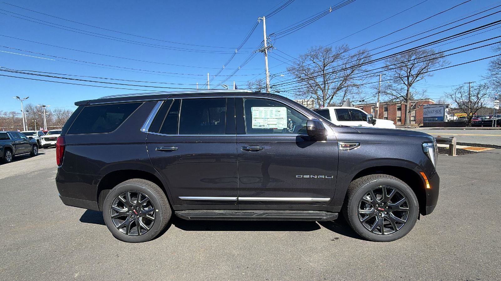 New 2026 GMC Yukon Denali image 8