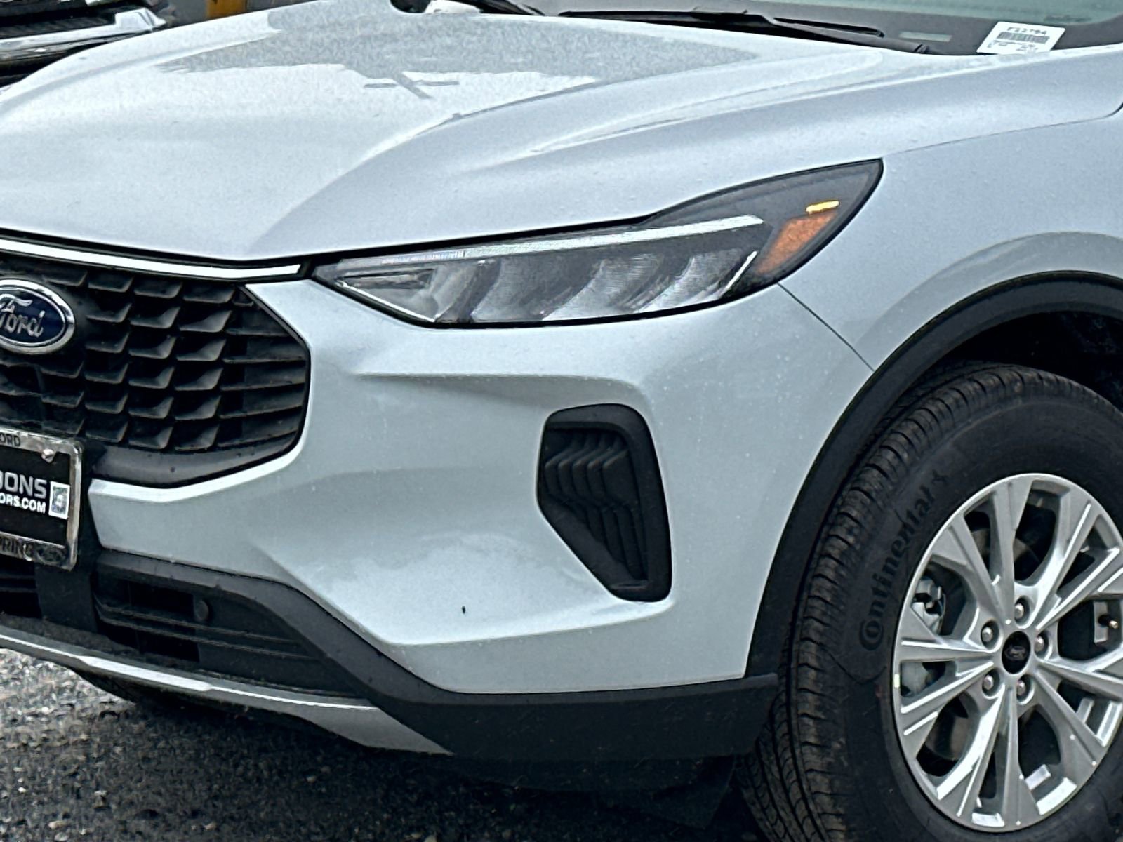 New 2026 Ford Escape Active w/ Cold Weather Package AWD/4WD image 2