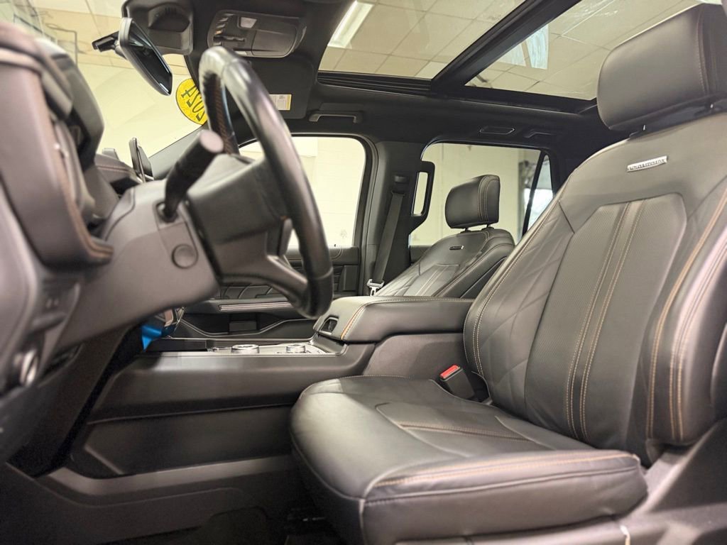 Used 2024 Ford Expedition Max Platinum image 13