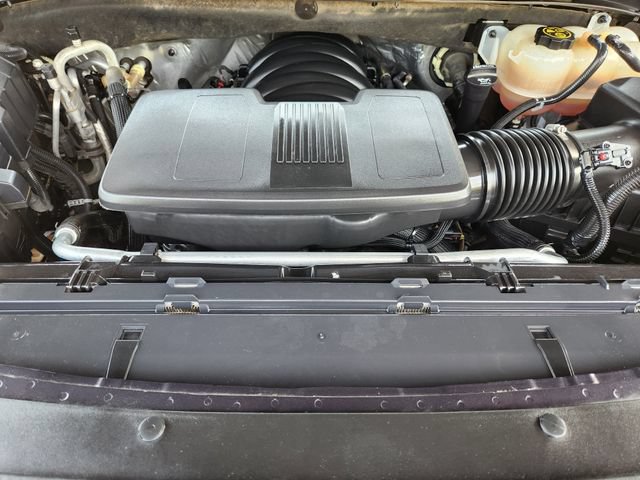 Used 2023 GMC Yukon AT4 w/ AT4 Premium Package AWD/4WD image 32